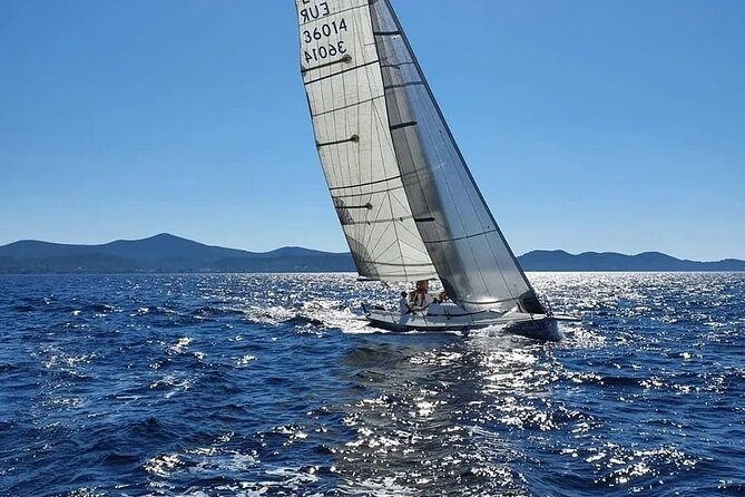 From Zadar: Full day sailing tour - Swimming, snorkeling, and fishing from the boat
