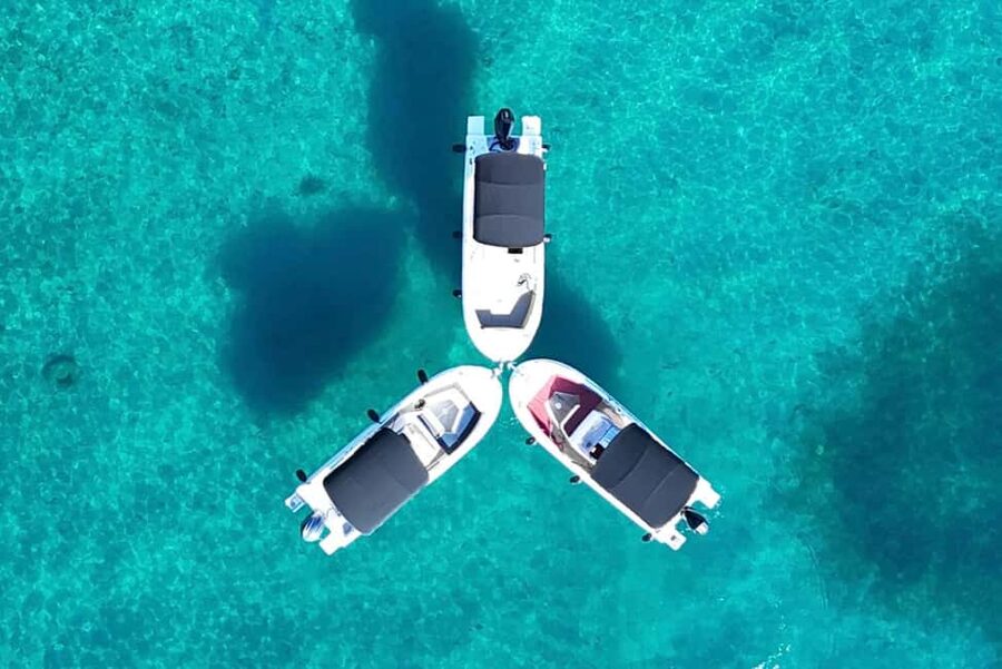 From Zadar: Island-Hopping Speedboat Tour with Drinks - At a glance