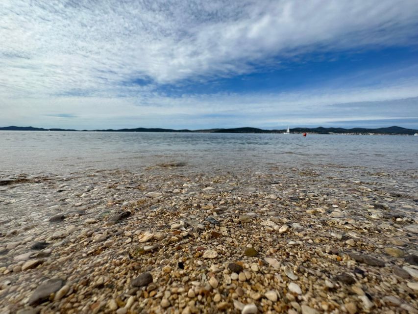 From Zadar: Island-Hopping Speedboat Tour with Drinks - Leaving Zadar by open speedboat