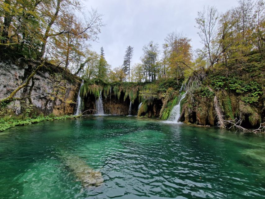 From Zadar: Krka Waterfalls Tour with Panoramic Boat Ride - Bringing lunch and making the most of your free time