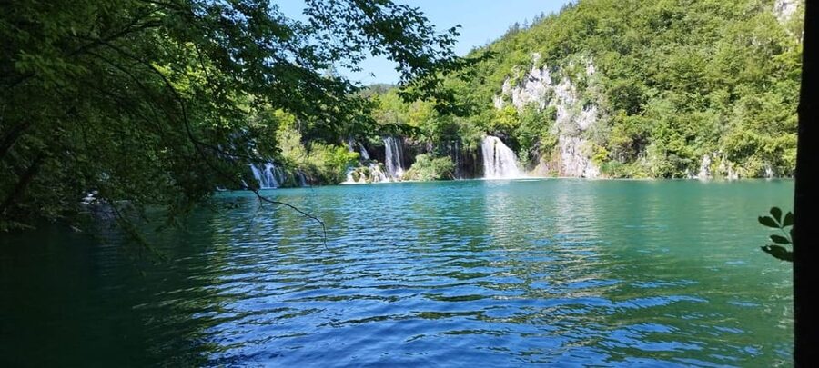 From Zadar: Plitvice Lakes Day Tour - The panoramic train and the park’s changing views