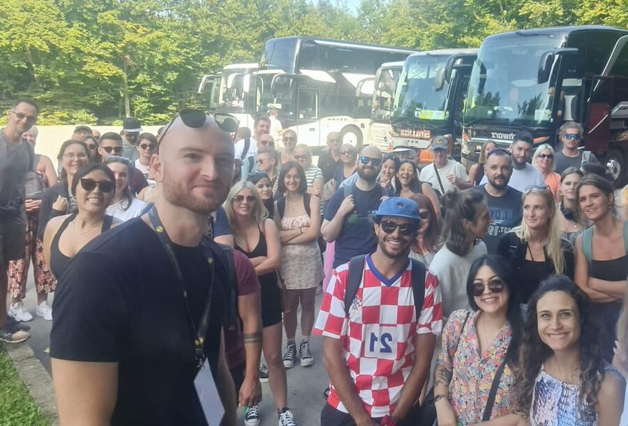 From Zadar: Plitvice Lakes Guided Tour with Boat & Train - The panoramic train, with one correction