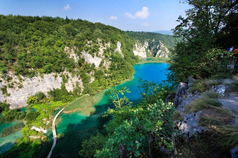 From Zadar: Plitvice Lakes National Park Day Trip +Boat Ride - The coach ride from Zadar