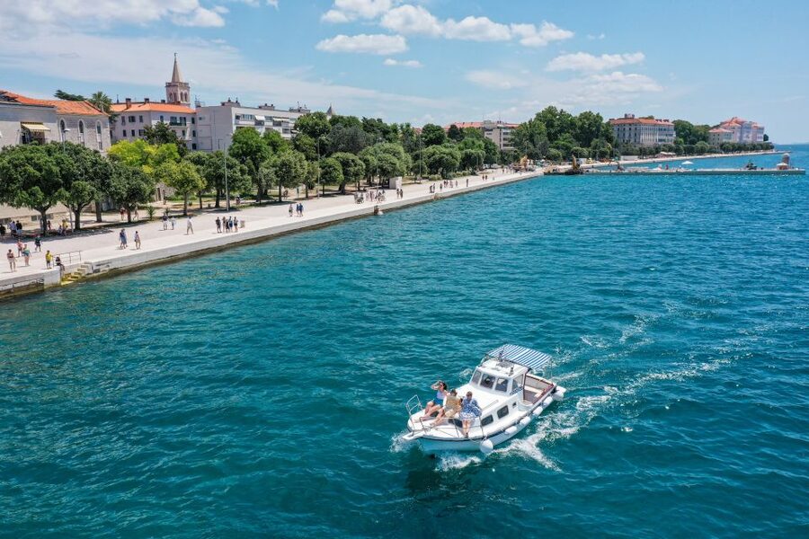 From Zadar: Private Boat Tour to Croatian Islands - Leaving Zadar for the island view