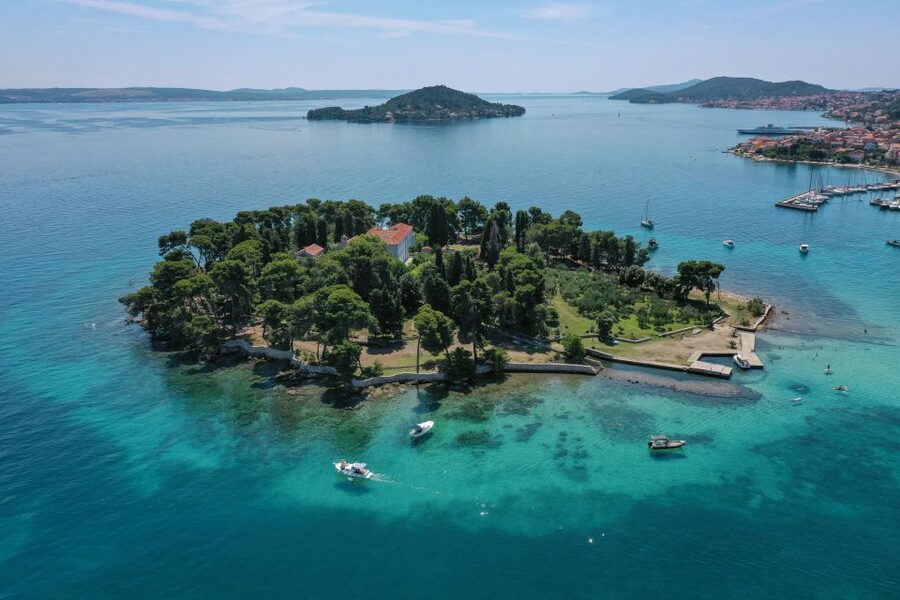 From Zadar: Private Boat Tour to Croatian Islands - What the skipper adds