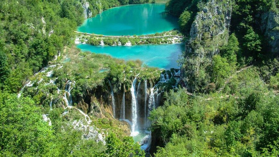 From Zadar: Round-Trip Transfer to Plitvice Lakes - What the guides add to a self-guided visit