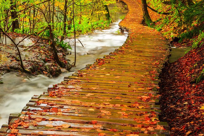 From Zagreb: Plitvice Lakes guided tour - The 8:00 am departure from Zagreb