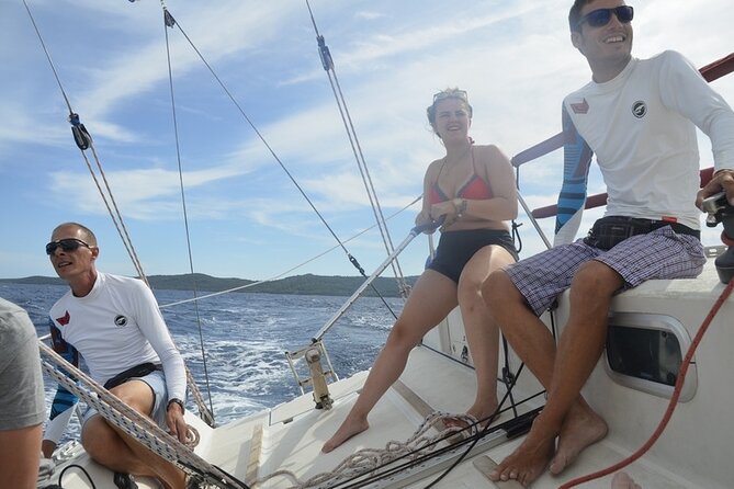 Full-Day Small-Group Dalmatian Coast Sailing Cruise from Split - When the Boat Actually Sails