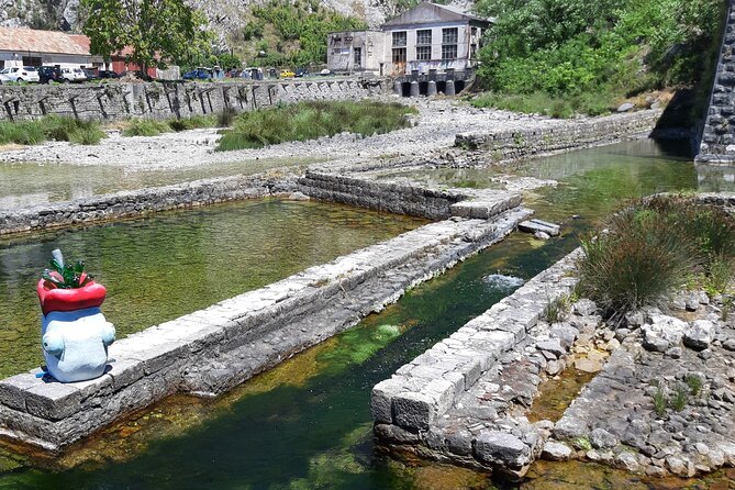 Full-Day Tour Bay of Kotor Perast Kotor and Budva small group from Dubrovnik - How the small-group format works