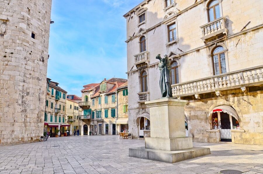 Full-Day Trip from Dubrovnik to Split - Entering Diocletian’s Palace at Peristil