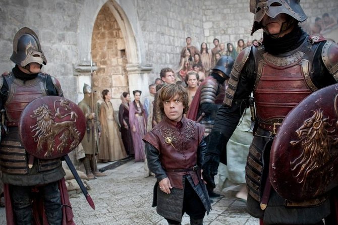 Game of Thrones Extended Tour with Swords and Props - Rector’s Palace and the world of Qarth