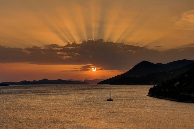 Golden hour SUNSET CRUISE from Dubrovnik Old Town - Timing, weather, and harbor practicalities
