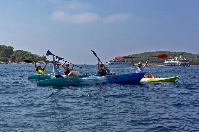 Guided kayaking tour to Pakleni islands - From Bonj Beach to the Pakleni Islands