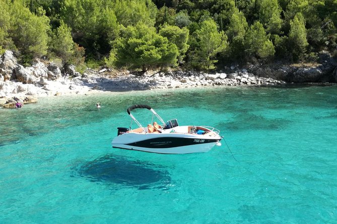 Half-Day Best Beaches & Bays Private Speed Boat Tour - Sunj Beach is the classic beach stop