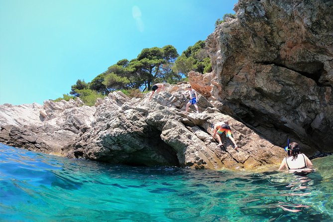 Half-Day Best Beaches & Bays Private Speed Boat Tour - Kolocep brings caves, cliffs, and swimming
