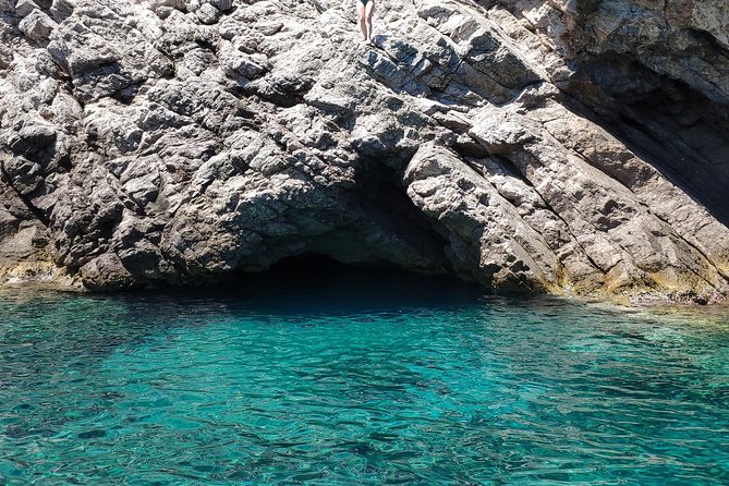 Half-Day Best Beaches & Bays Private Speed Boat Tour - Who will get the most from this private boat trip