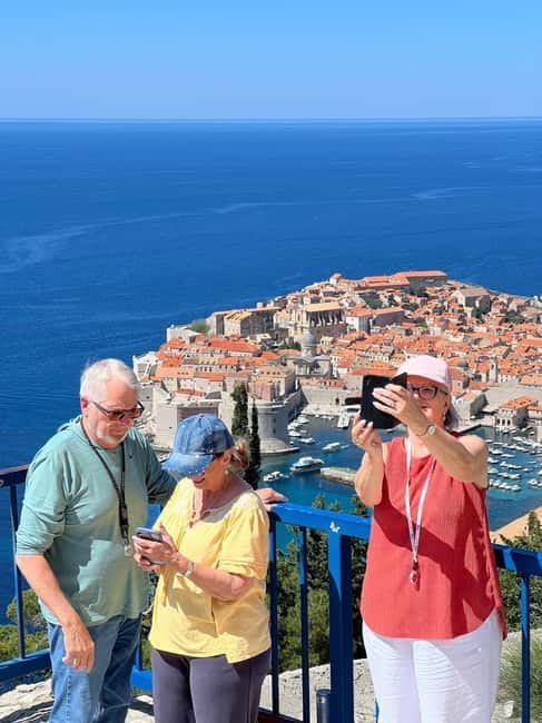 Hop-On Hop-Off Yellow Cabrio Tour: See Dubrovnik in 90mins - Key points at a glance