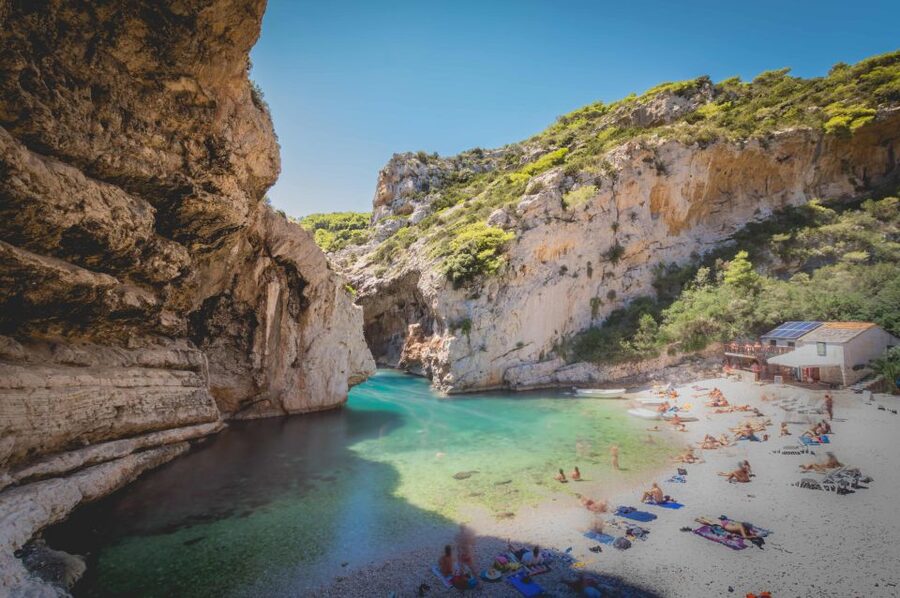 Hvar: Blue and Green Caves Boat Tour with Stiniva Beach - Why this Hvar boat tour works as a full-day outing