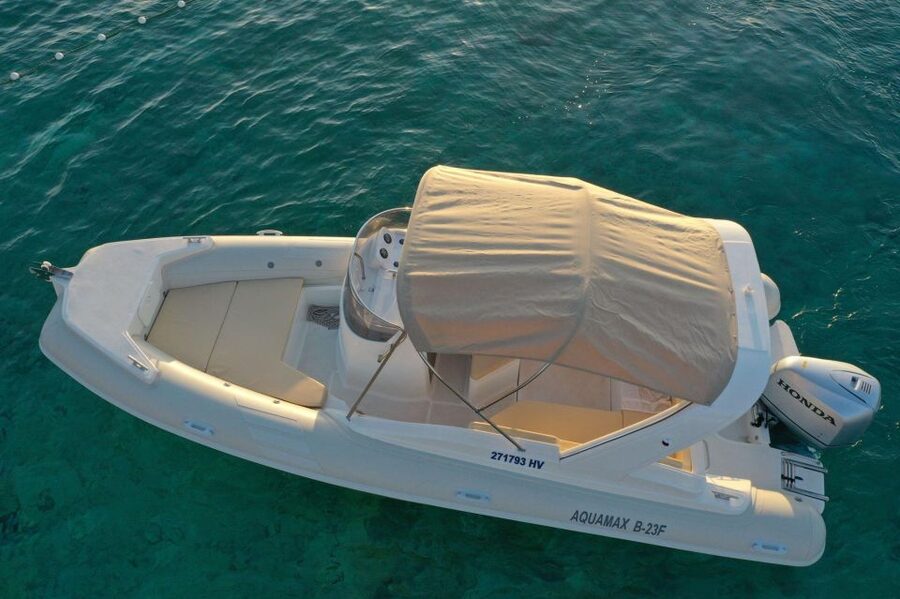 Hvar:Blue & Grenn Cave and Vis Island Private Speedboat Tour - Stiniva is about the entrance, cliffs, and small beach