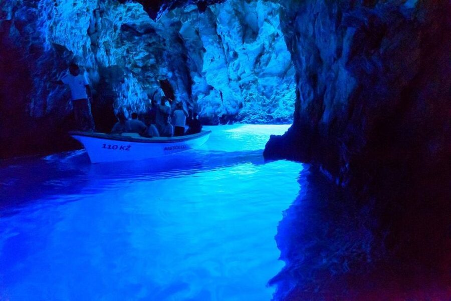 Hvar:Blue & Grenn Cave and Vis Island Private Speedboat Tour - The Pakleni Islands finish the day with flexibility