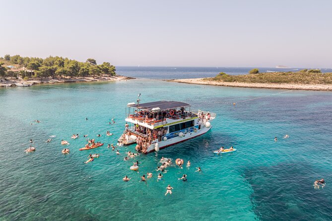 Hvar, Brač & Pakleni islands cruise with lunch & drinks from Split & Trogir - Hvar Town and the Fortica view