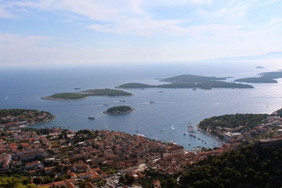 Hvar Hidden Gems Tour with Lunch or Dinner - What $206 buys you