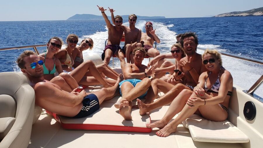 Hvar: Private Blue Cave and Vis Speedboat Tour - Stiniva Bay and the water around Vis