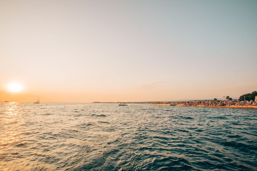 Hvar: Romantic Sunset Sailing Experience On A Comfort Yacht - Why the small yacht makes a difference