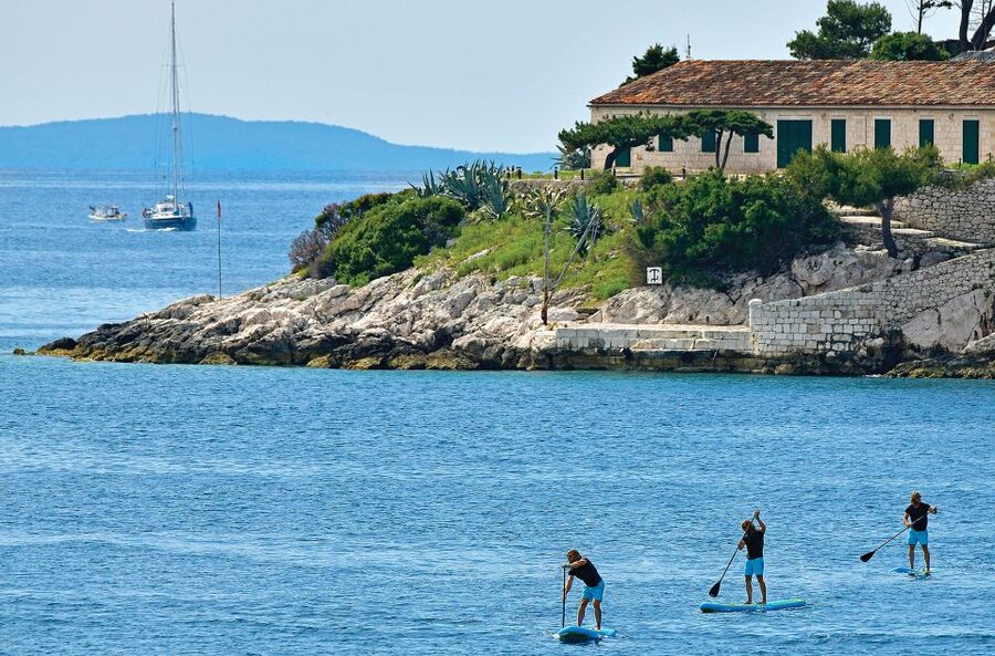 Hvar: Stand Up Paddle Board Rental - Why the one-hour option can be enough