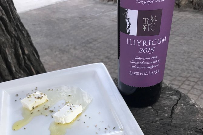 Hvar Wine tasting small group experience - Why the guide can make or break the outing