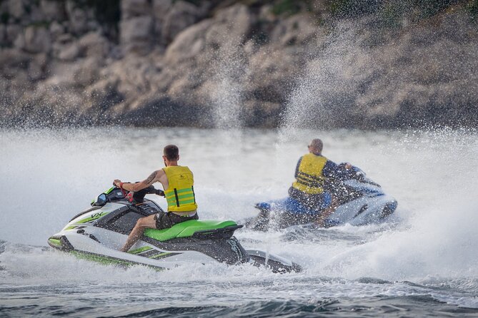 Jet Ski Rent 1h - Two people, one jet ski, and a 230-kilogram limit