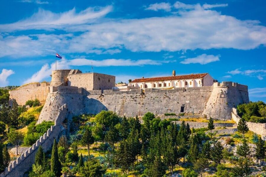 Jewels of Hvar – Guided Walking Tour - Should you book Jewels of Hvar?