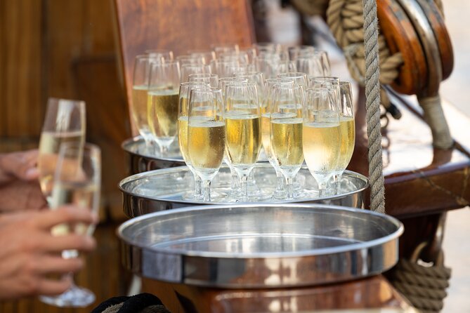 Karaka - The Best Dubrovnik Sunset Cruise (adults only) - Timing and practical planning