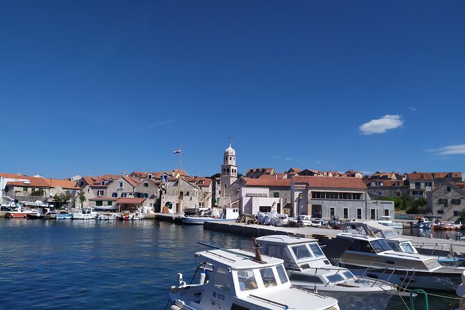 Kayaking to the island Prvić - Booking and Cancellation Details
