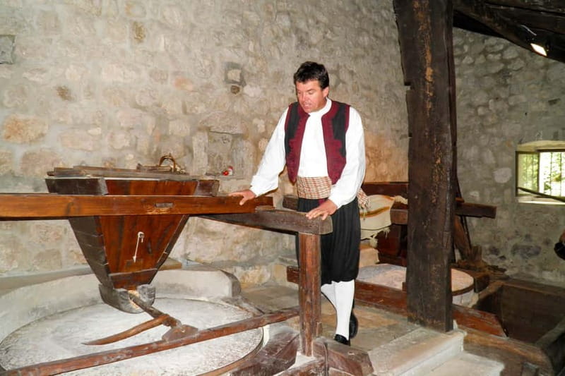 Konavle Valley: Tour with Wine Tasting from Dubrovnik - First village, first tasting, and a sense of place
