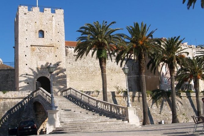 Korcula Private Tour from Dubrovnik - Ston’s walls, salt, and seafood