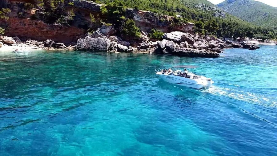 Korčula Snorkeling&Swimming, Shipwreck & More, Private Tour - Trubica Beach and the pleasure of doing less