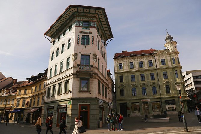Ljubljana and Bled Small Group Tour from Zagreb with guide - The true cost of the day