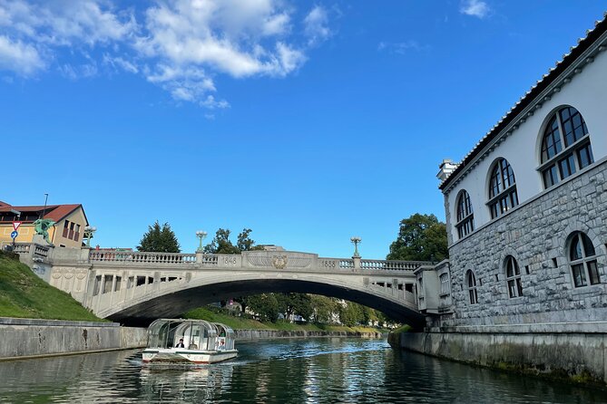 Ljubljana and Lake Bled Small Group Tour from Zagreb - Bled Castle or Pletna boat, which should you choose?