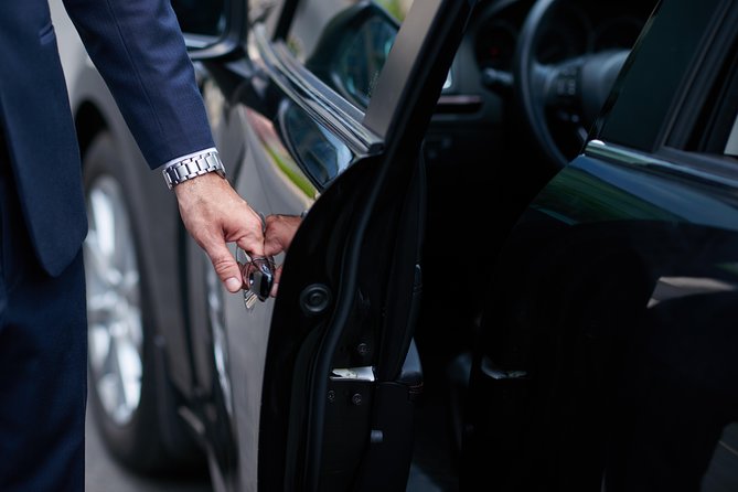 Luxury private transfer: Dubrovnik airport to Dubrovnik - Who will appreciate this transfer most?