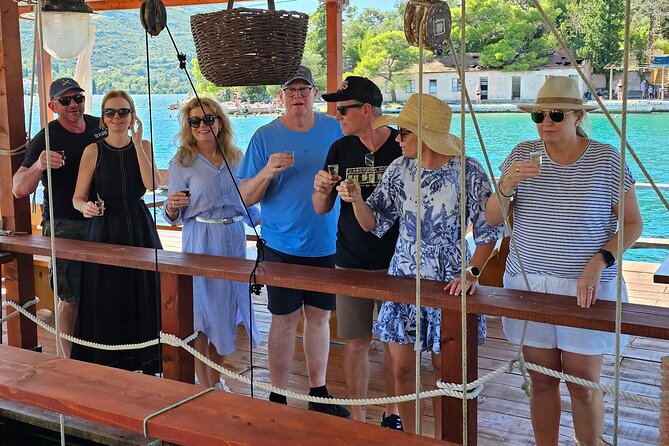 Luxury Wine and Oyster tasting - Miloš Winery and the pleasure of a slower tasting