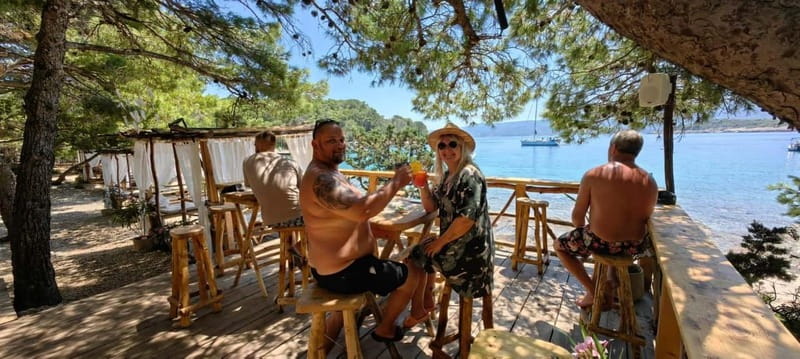 Makarska: 3-island Speedboat Cave & Blue Lagoon Tour - What the small boat changes