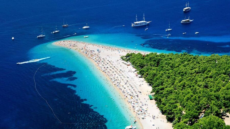 Makarska: Golden Horn Beach & Secluded Bays Speedboat Tour - Key points at a glance