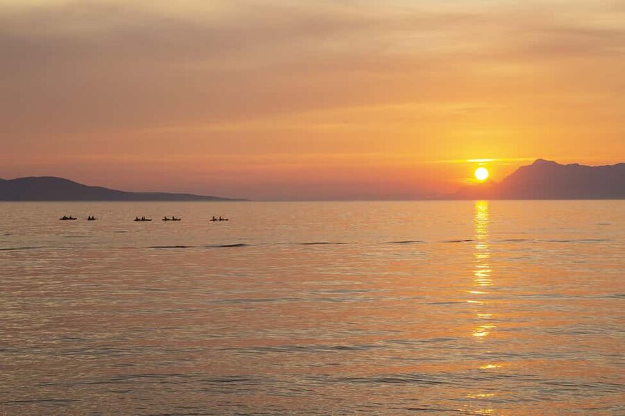 Makarska: Guided Sea Kayaking Tour with Snorkeling Stop - Around Osejava and the coastal cliffs