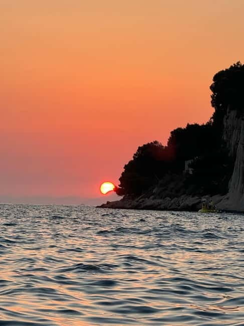 Makarska: Sunset private boat tour from Makarska - Who will enjoy this Makarska boat tour?