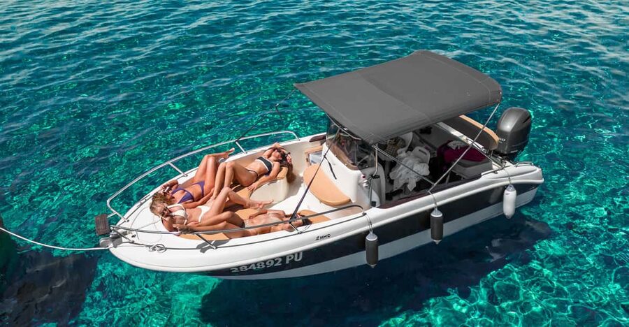 Medulin: Morning on Speedboat with Cave & Island Snorkeling - Weather, Waves, and Practical Comfort