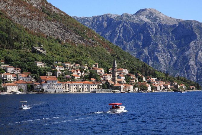 Montenegro Coast Private Day Trip from Dubrovnik - Kotor Old Town: two hours among stone lanes