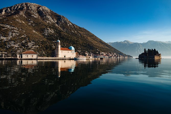 Montenegro Full-Day Trip from Dubrovnik with Optional Boat Trip - Three hours inside Kotor Old Town