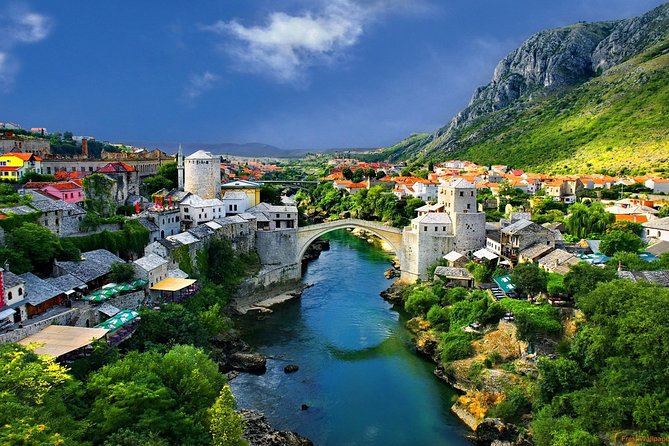 Mostar and Kravice Waterfalls Small-Group with Turkish House Included - Crossing from Croatia into Bosnia and Herzegovina