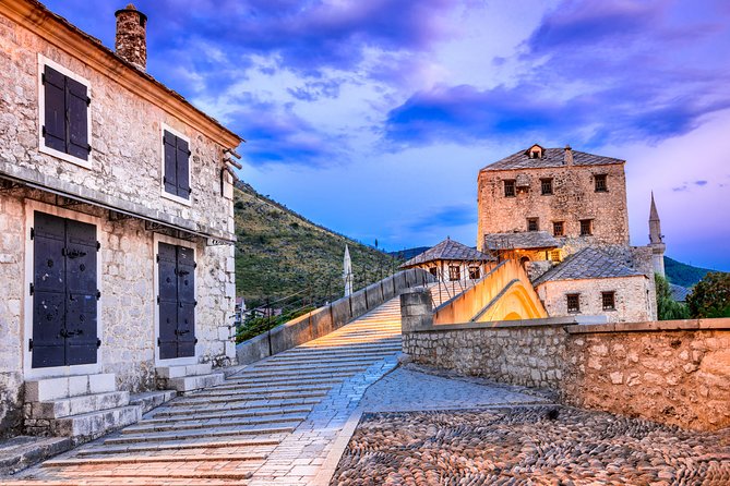 Mostar & Kravice waterfalls full-day guided tour from Split - Which guide style makes the difference
